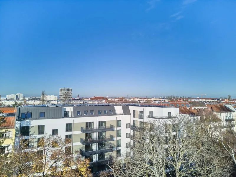 Cosmo Berlin - Penthouse im Erstbezug mit freiem Blick über Berlin — photo 1